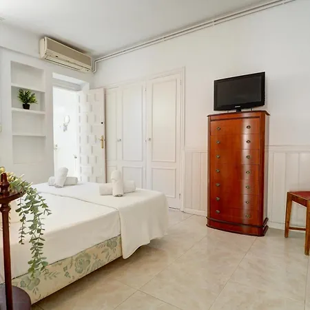 Vinyet Serenity By Hello Homes Σίτζες